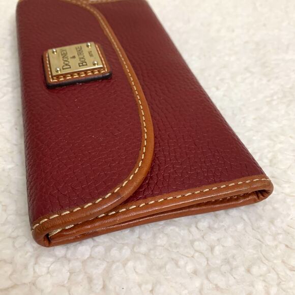 DOONEY & BOURKE Dark Red/Tan Leather Trifold Continental CLAREMONT Wallet - Picture 6 of 12